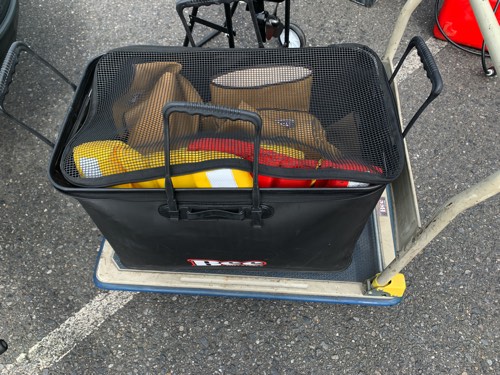 ������Ǽ���緿�ɿ�Хå����BEE �ǥå��� 70cm��70/45/40cm