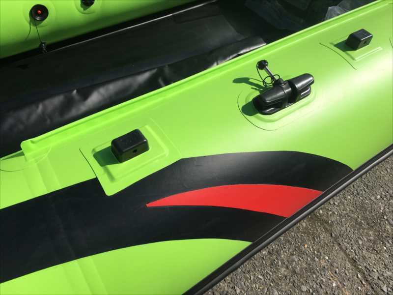 ����BEE������������/2�ĥ��åȲ��ʡ�ñ�ʤ⤢�ꡣ