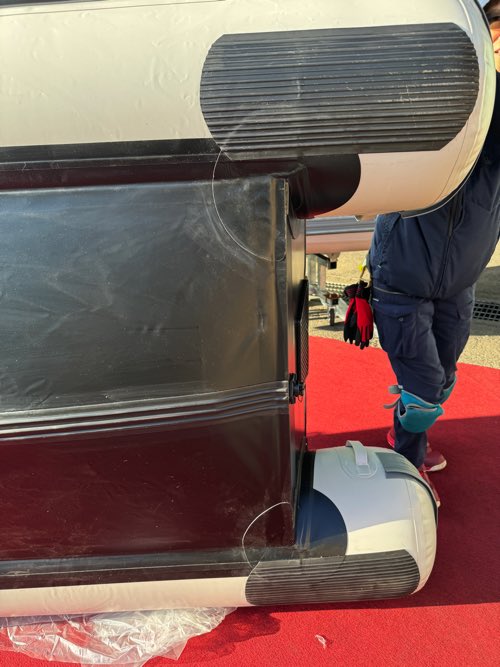 BEE 250TM����118.000 🉐��TUFF BODY/����3����/��������������/���졼���顼/���μ���34kg