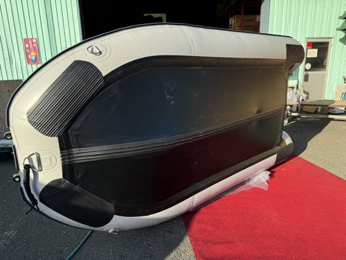 BEE 250TM����118.000 🉐��TUFF BODY/����3����/��������������/���졼���顼/���μ���34kg