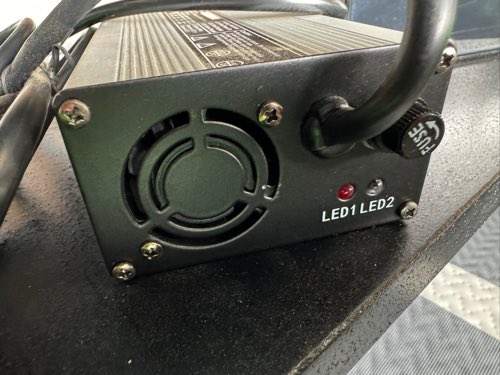 ENERBee ��12V-30Ah�䥹�ޡ��ȥ��ץ���¡��IP67 �ɿ���͡�3ǯ�ݾڡ��������Хåƥ꡼12V��ǥ�