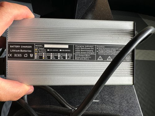 ENERBee ��12V-30Ah�䥹�ޡ��ȥ��ץ���¡��IP67 �ɿ���͡�3ǯ�ݾڡ��������Хåƥ꡼12V��ǥ�