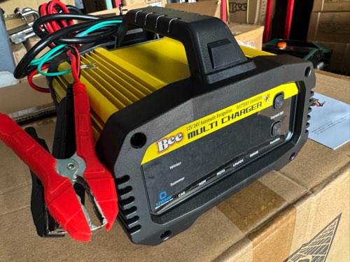 ENERBee ��12V-30Ah�䥹�ޡ��ȥ��ץ���¡��IP67 �ɿ���͡�3ǯ�ݾڡ��������Хåƥ꡼12V��ǥ�