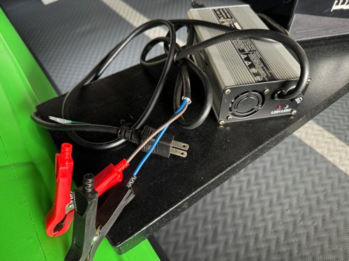 ENERBee ��12V-30Ah�䥹�ޡ��ȥ��ץ���¡��IP67 �ɿ���͡�3ǯ�ݾڡ��������Хåƥ꡼12V��ǥ�