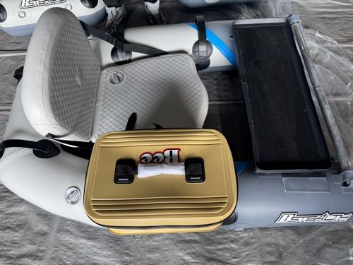 1����������٤롩��ˤΥ磻��쥹�⡼������� ��BEE ���ƥ륹�ե�������ST120��������Хåƥ꡼��ܡ�