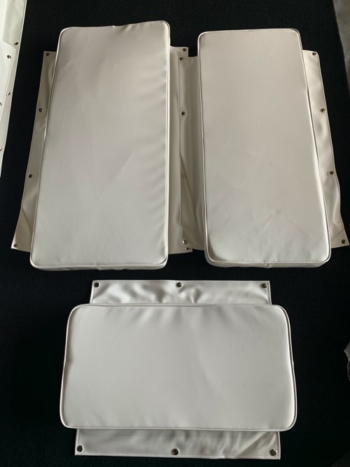 �ɥ��å��� ���Ŭ���å����38�䥯���顼�䥿�å���ܥå����ˤ���դǤ��ޤ�