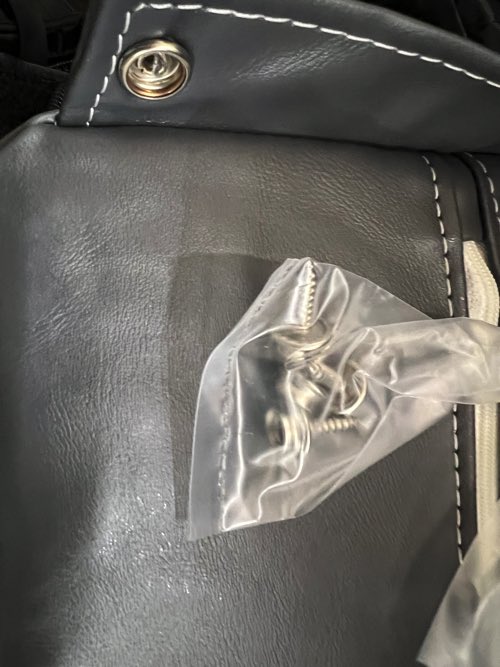 �ɥ��å��� ���Ŭ���å����38�䥯���顼�䥿�å���ܥå����ˤ���դǤ��ޤ�