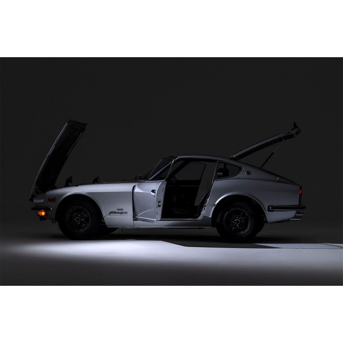 ��ͽ����ʸ��JAPANESE VINTAGE CAR PHOTO BOOK S30 FAIRLADY Z 432 