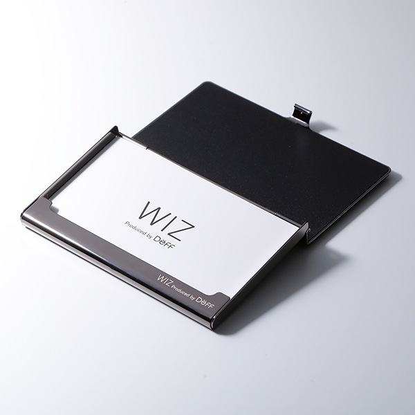 ǥ  ܥ󥳥쥯 ɥۥ Deff WIZ CARBONE COLLECTION CARD HOLDER