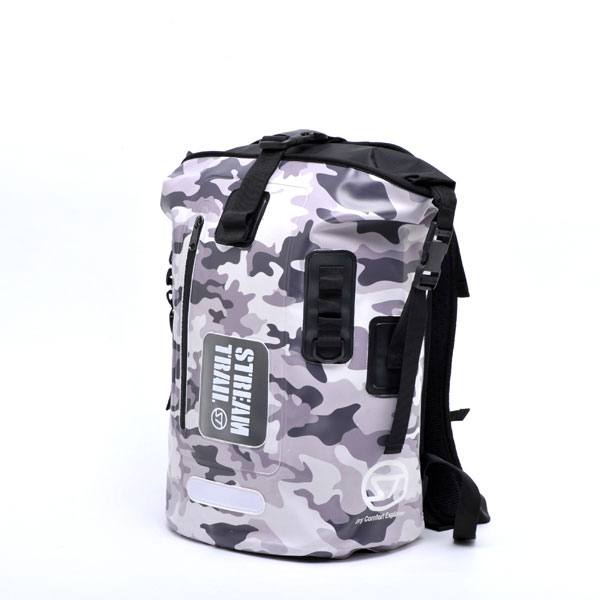 ȥ꡼ȥ쥤 ɥ饤 25åȥ  Stream Trail Dry Tank 25L Camo