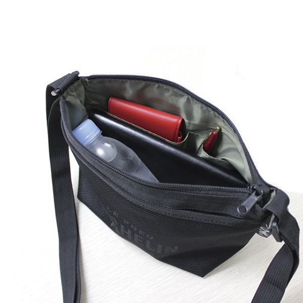 �ߥ����� ���������ݡ��� ��å���ݥ��å� Michelin Shoulder pouch Mesh pocket