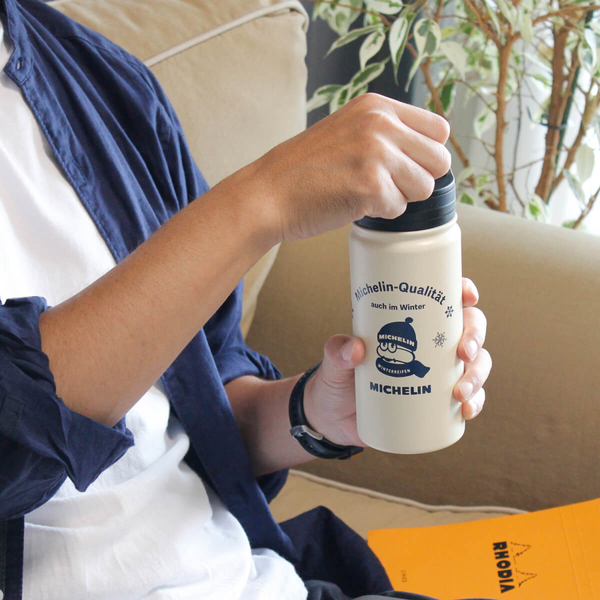 �ߥ����� ���ƥ�쥹�ܥȥ� �����󥿡��ӥ�  Michelin Stainless bottle/Winter bib 500ml