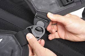 ꡼Kriega˥饤ǥѥХåѥåR20