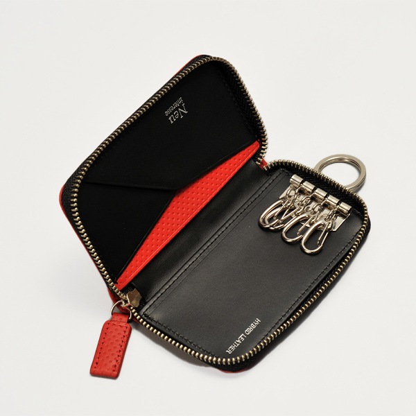 �Υ�����ƥ�å�  ������ ���������� �饦��ɥե����ʡ� Neu interesse zip-around key case No.3945