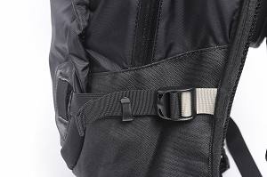 ꡼Kriega˥饤ǥѥХåѥåR20