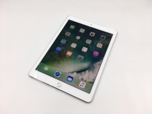 iPad Pro 9.7インチ Wi-Fi+Cellularモデル 256GB Silver MLQ72J/A au版 (中古)-(管理NO:240001134804)