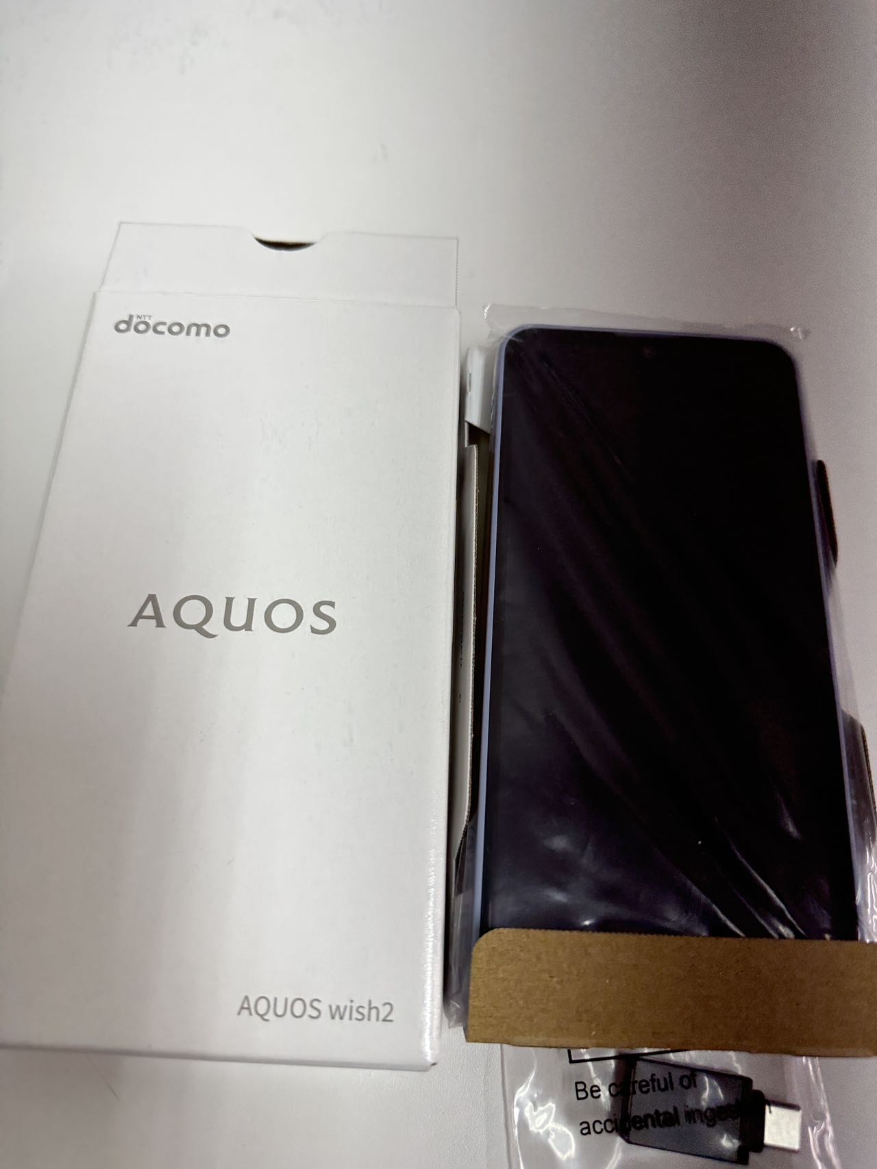 AQUOS wish2 SH-51C docomo [ブルー] | すべての商品 | 海峡通信株式