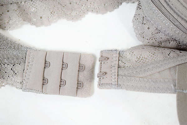 在庫一掃セール イタリアインポートランジェリー LOVE&BRA 18397 バルコネットブラ・ショーツセット　2色