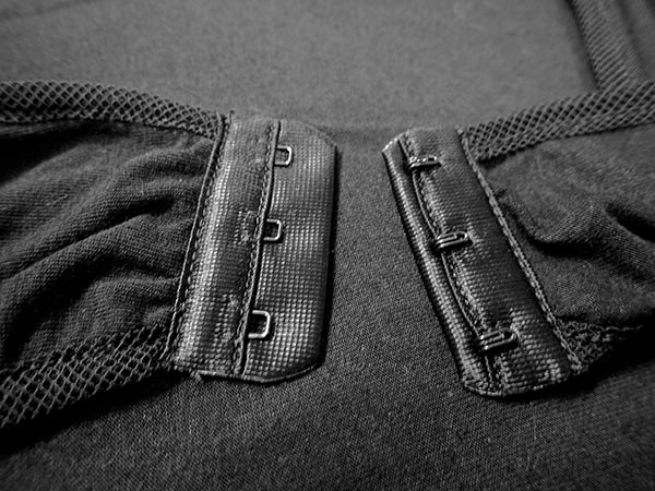 在庫一掃セール SALE 秋冬イタリア インポート ブランド カットソー ANTONELLA 64003 レース切替ボディー 黒