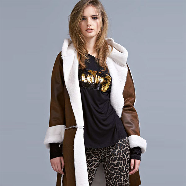 在庫一掃セール SALE 秋冬イタリア インポート ブランド コート ELEONORA AMADEI エコレザーコート　ブラウン・白