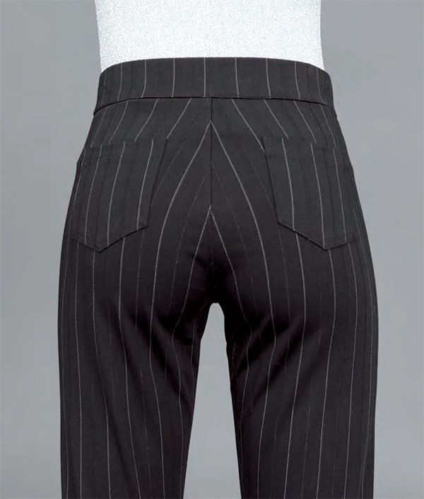 イタリア インポート ブランド レギンス ELETTA 13125 ピイストライプ柄レギンスパンツ　黒