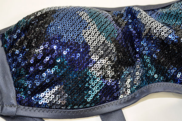 イタリア インポート 水着 AMAREA 18046 スパンコール刺繍バンドゥ水着ビキニ グレー