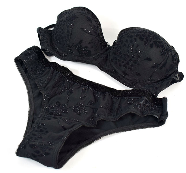 イタリア インポート ブランド ランジェリー JADEA 4570 フロッキプリントバルコネットブラ・ブラジリアンタンガセット 黒