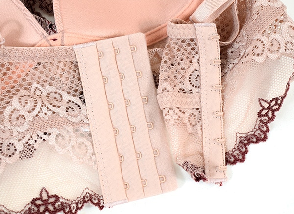在庫一掃セール イタリアインポートランジェリー LOVE&BRA 20699 レース切替プッシュアップブラトップ+ショーツセット　アンティックローズ
