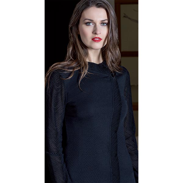 在庫一掃セール SALE 秋冬 高級イタリアブランドニットMORETTA 5692 切替シルク・ウールジャケット風ニット　黒