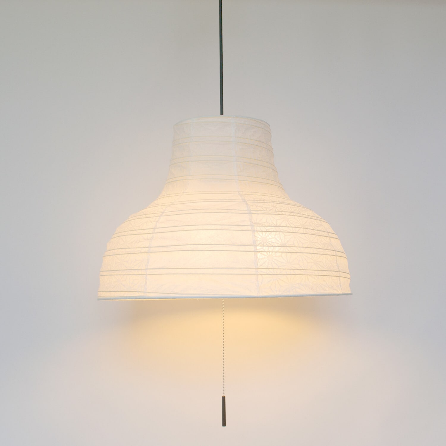 和紙照明 ペンダントライト 山型 3灯 LED対応 8畳 幅50cm ブラックコード｜和紙の天井照明