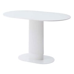 オーバル型ダイニングテーブル｜丸みと優しさが魅力のホワイトテーブル