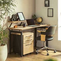 ワークデスクで魅せるオーク×ブラックスチールの上質空間｜可動棚つき　HW