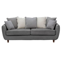 丸みフォルムのゆったりとした3人掛けソファ | siata