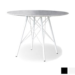 ホワイトカラーの大理石調のテーブル天板がスタイリッシュな印象のテーブル｜BM