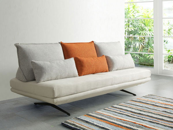 シンプルモダンな3人掛けソファベッド | Vestry