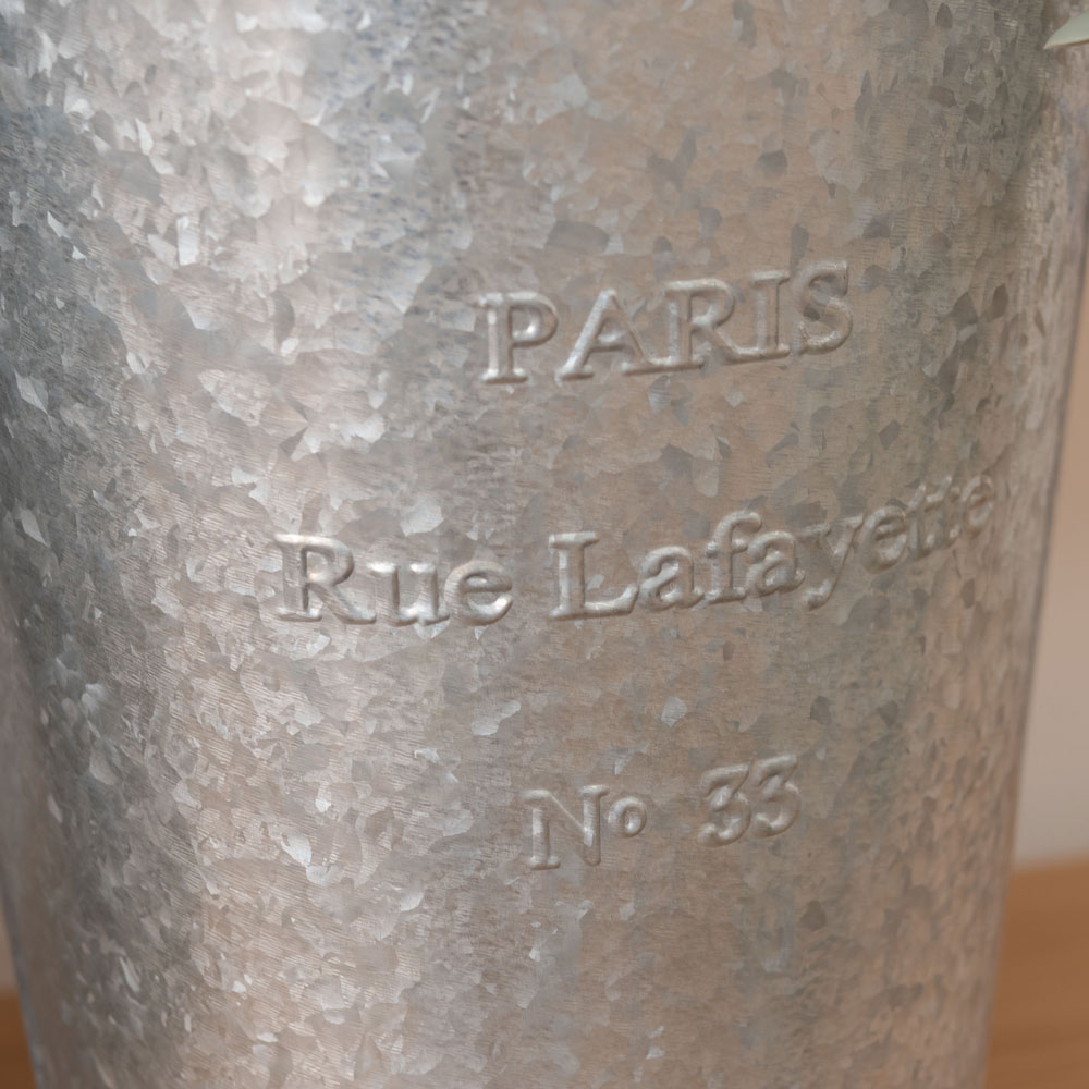 ヴィンテージ風スチールバケツ型プランターカバー|インダストリアルインテリアに最適