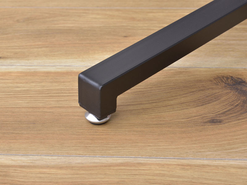 丸型スチールテーブル｜高さ73cm｜カジュアルオフィスインテリア