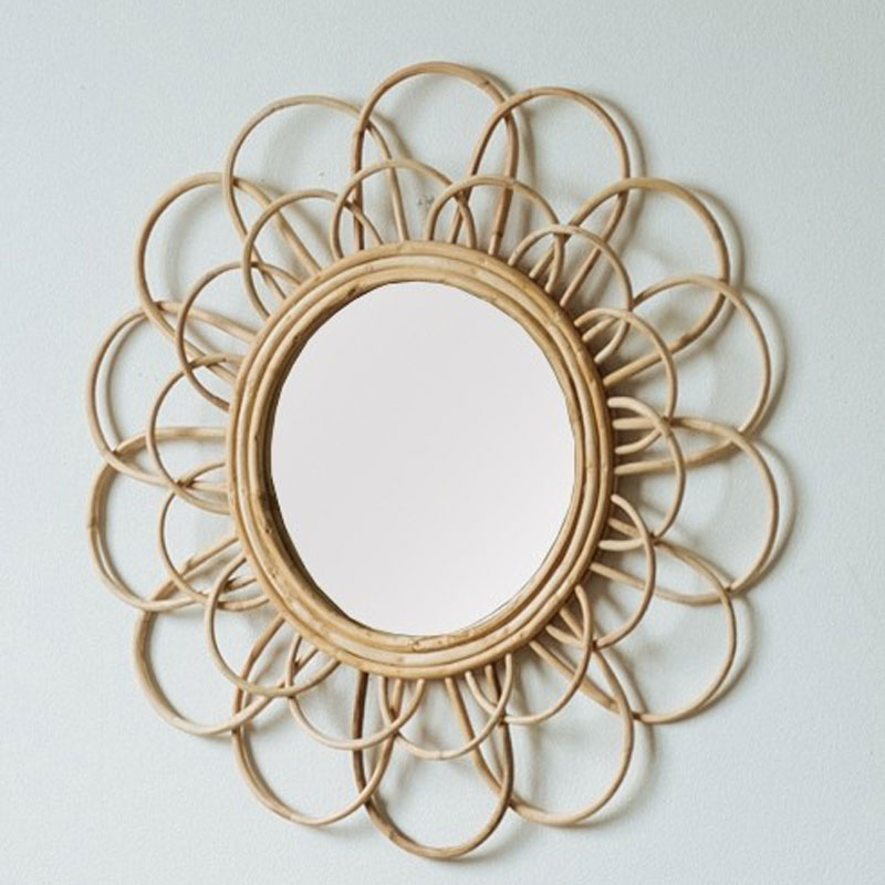 ラタンで編み込まれたウォールミラー｜アーバンナチュラル