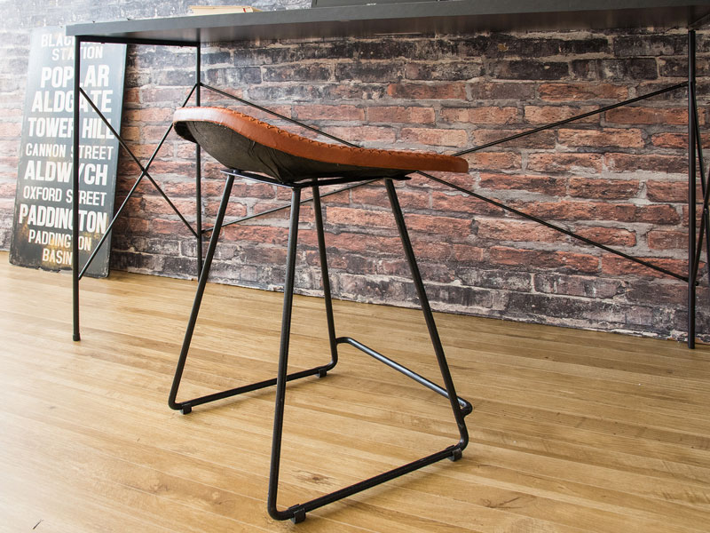 本革座面のスツール｜ミッドセンチュリーデザイン | インテリア・家具