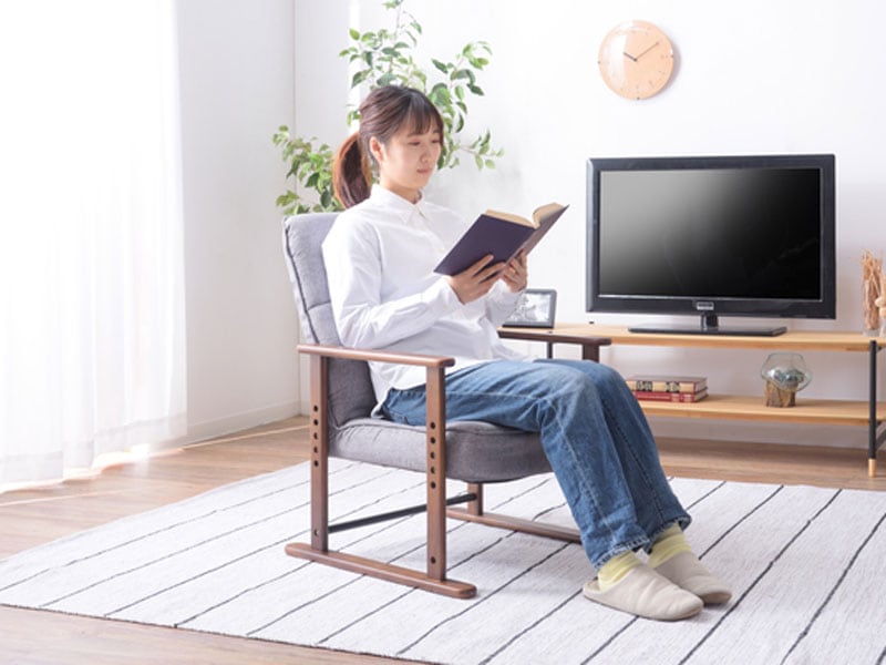 折り畳み可能なラウンジチェア｜リクライニング機能付き