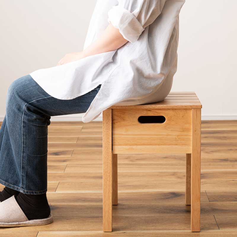 北欧ナチュラルな天然木スツール兼収納ボックス｜シリーズで統一感の