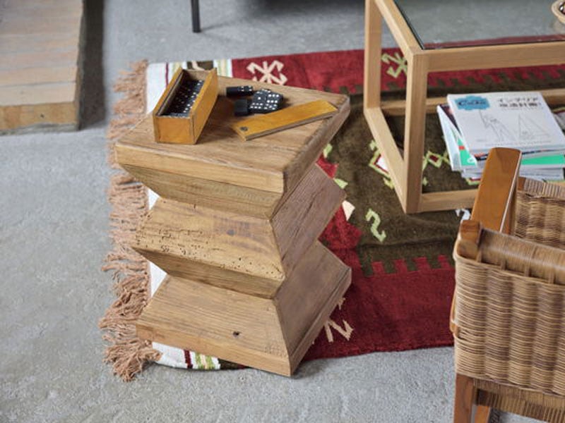 海さま、オーダーメイドページ 天然材を使用した古材風　シンプルなスツール 天然材を使用したシンプルなスツール 海さま、オーダーメイドページ