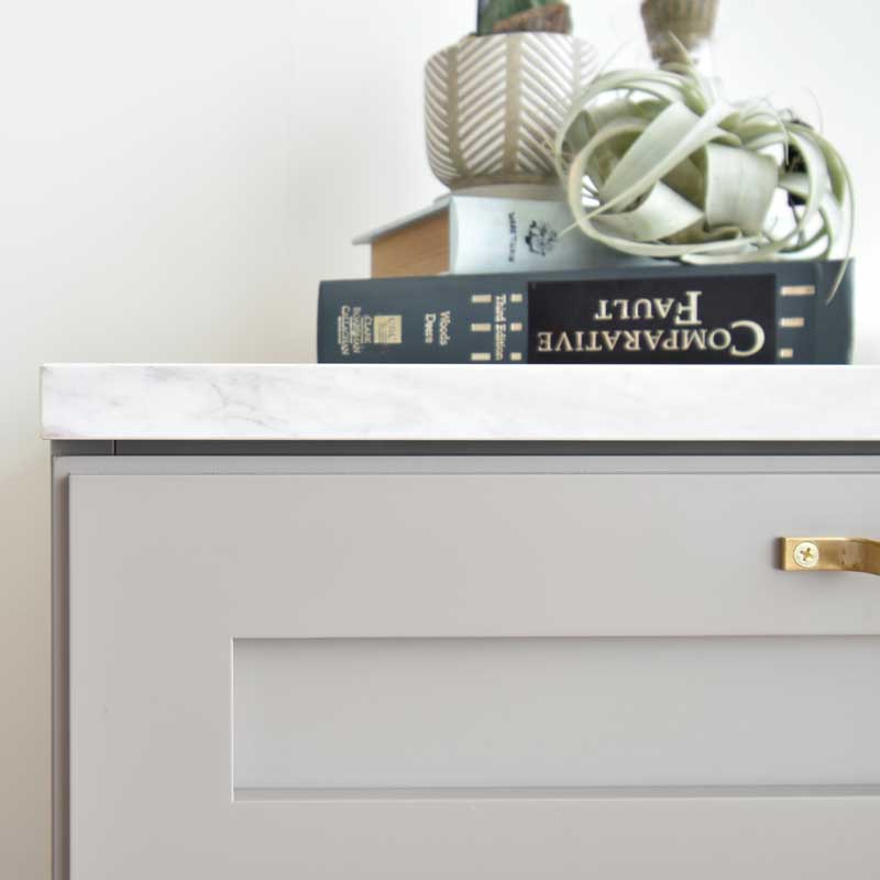 キッチン用ゴミ箱収納｜幅120cmのダストカウンター｜美しく隠す上品なキッチン収納