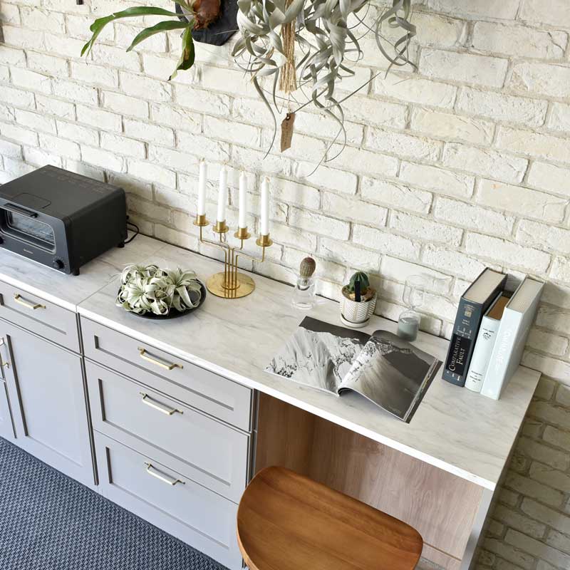 キッチン用ゴミ箱収納｜幅120cmのダストカウンター｜美しく隠す上品なキッチン収納