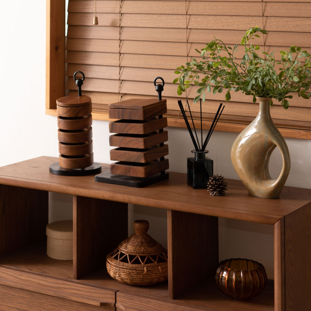 天然木の小物入れ｜リングケース｜空間を引き立てる卓上ケース