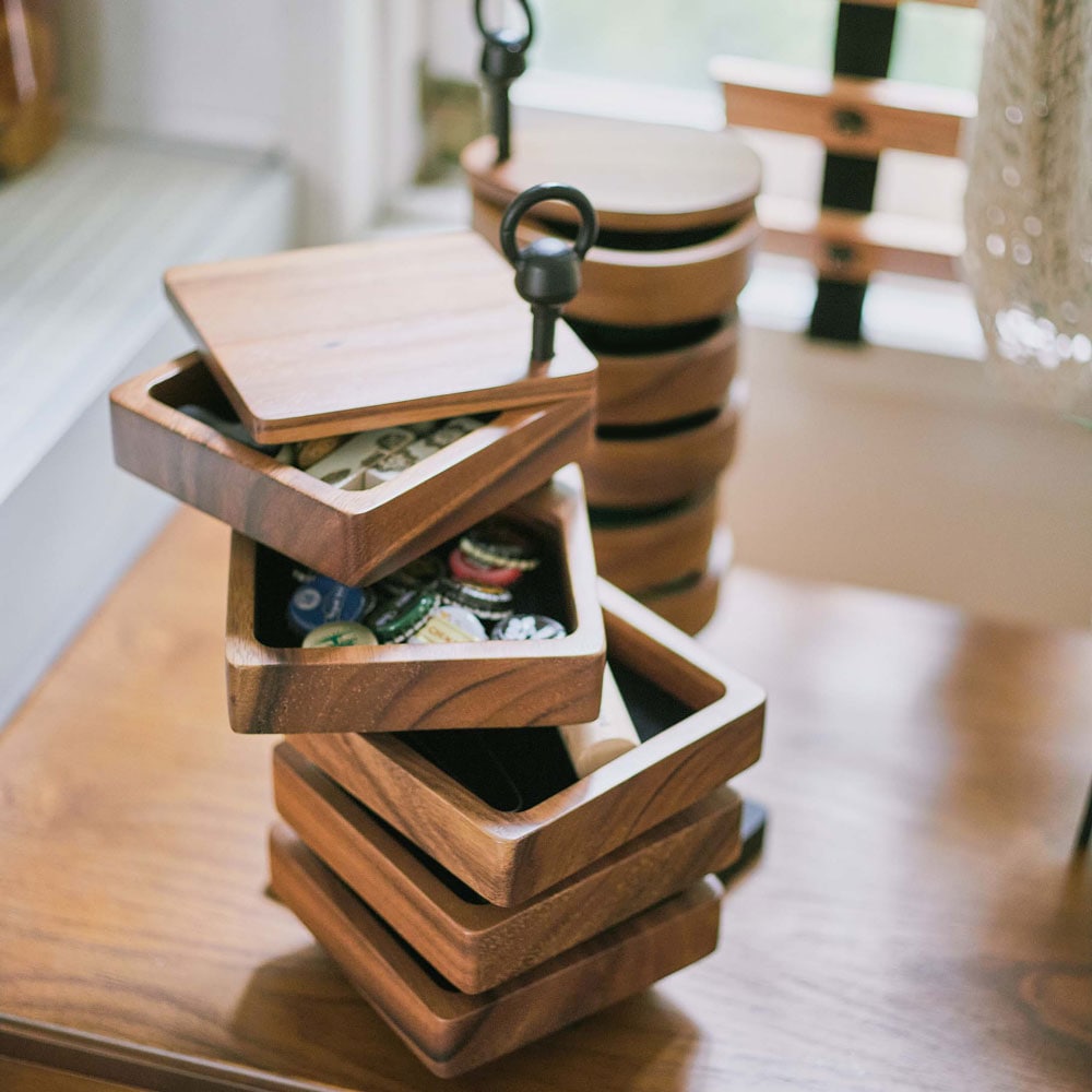 天然木の小物入れ｜リングケース｜空間を引き立てる卓上ケース