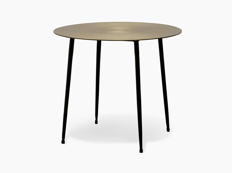 個性あふれる天板が目を惹くサイドテーブル|BE