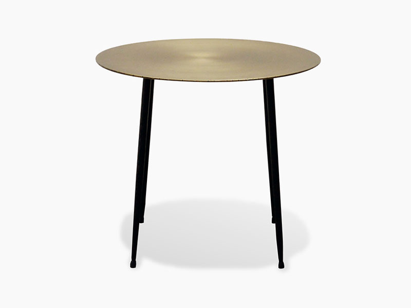 個性あふれる天板が目を惹くサイドテーブル|BE