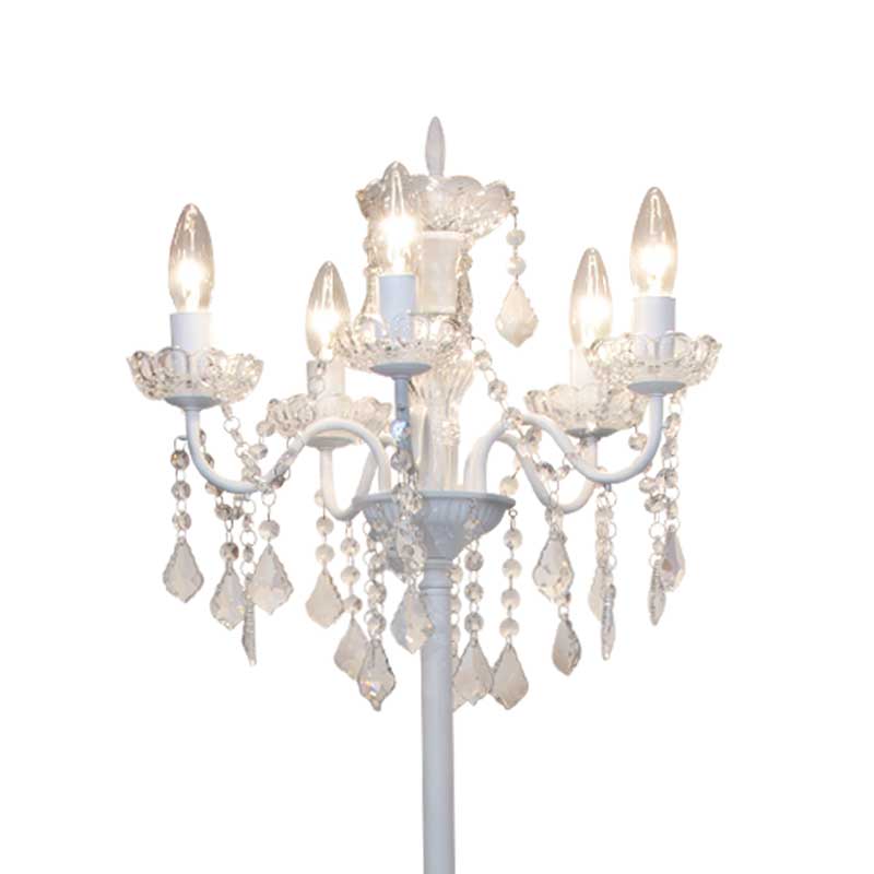 シャンデリアの輝きを楽しむおしゃれスタンドライト｜空間を華やかに照らすクリスタルデザイン