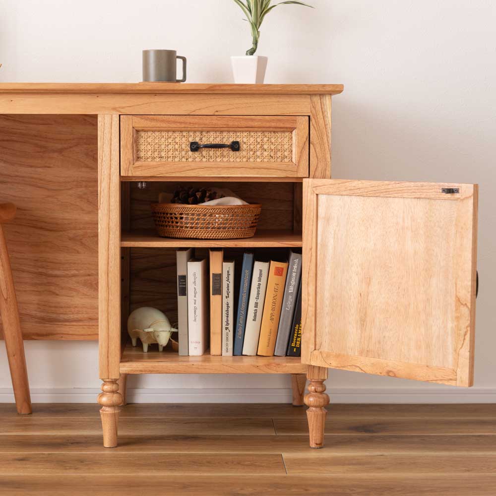 ラタン×天然木アンティーク調デスク｜ボビン脚デザイン